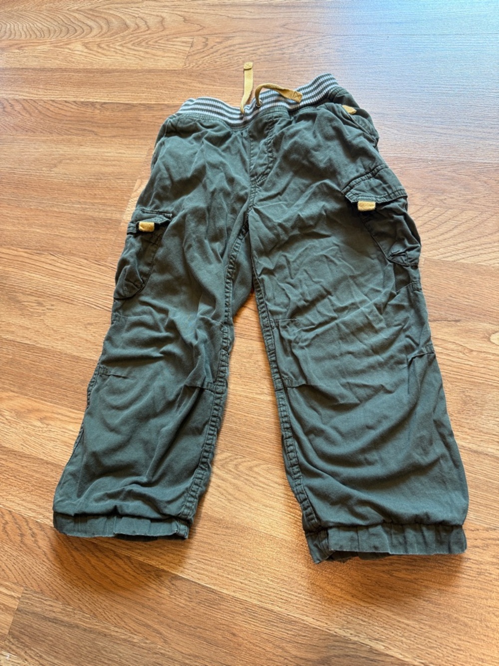 Hanna Andesson Kids Olive Green Cargo Pants 110cm 5 Jersey Lined
